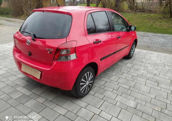 Toyota Yaris cena 18900 przebieg: 158000, rok produkcji 2011 z Łańcut małe 37